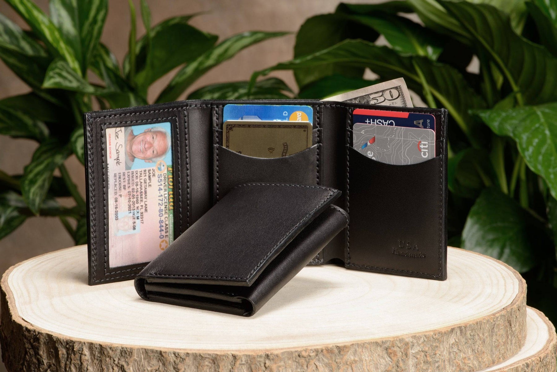 Black Premium Leather Trifold Wallet With ID Window – BullhideBelts.com
